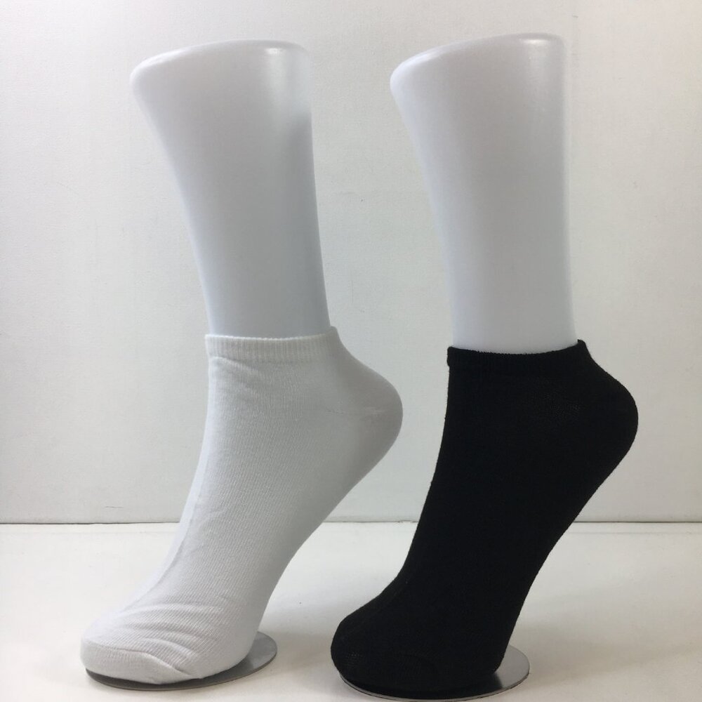 Your Missing Sock Unisex 2-Pack Black & White Matching Socks Fun Ankle Socks